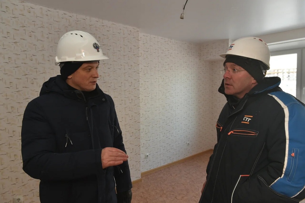 Дмитрий Волков проверил ход строительства ЖК «Любимов» в Березниках